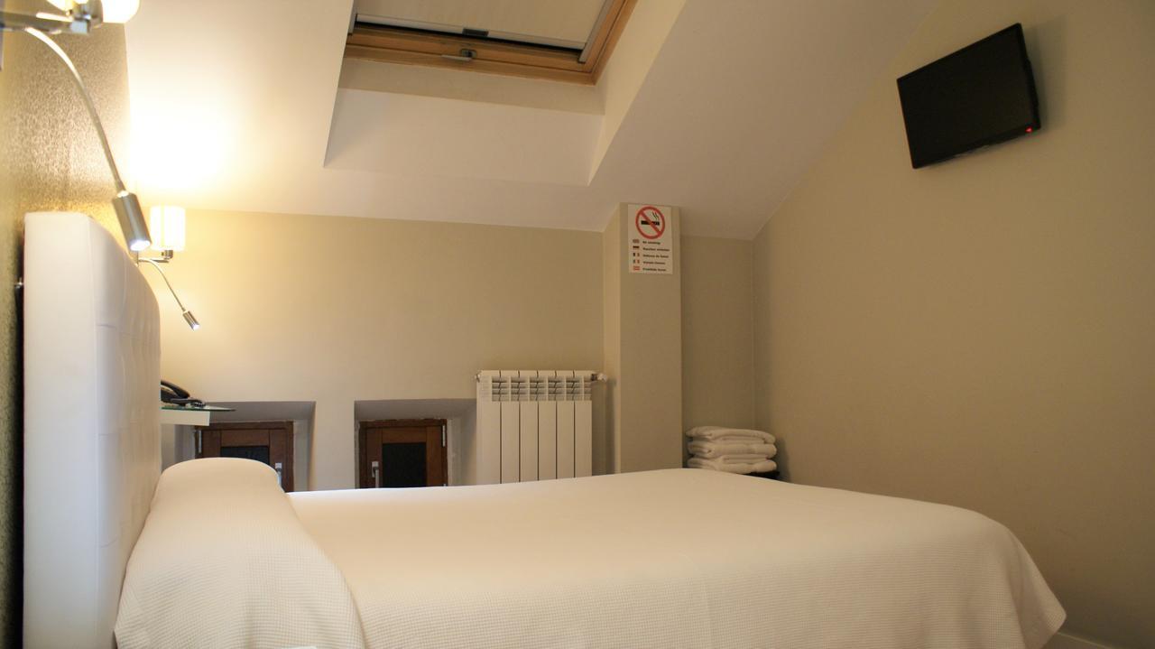 Hotel Rosal Oviede Extérieur photo