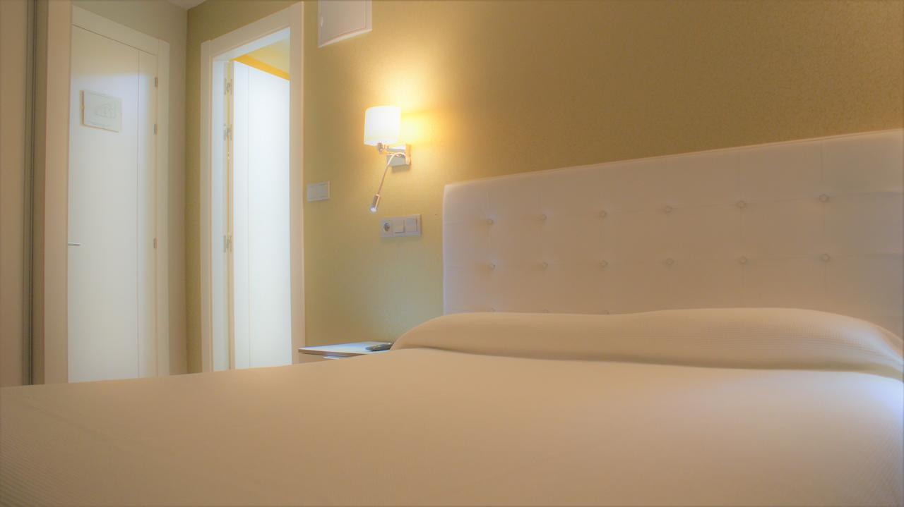 Hotel Rosal Oviede Extérieur photo