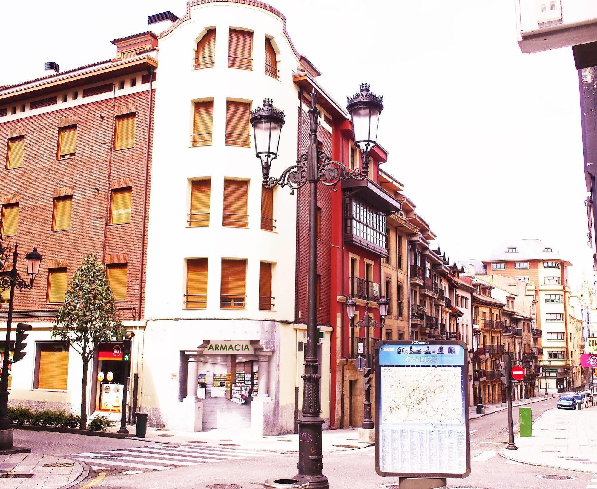 Hotel Rosal Oviede Extérieur photo