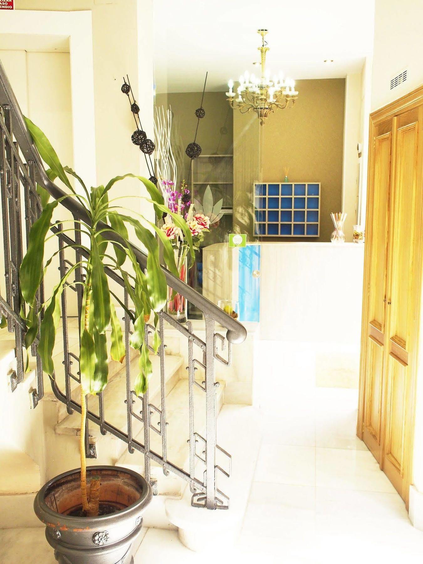 Hotel Rosal Oviede Extérieur photo